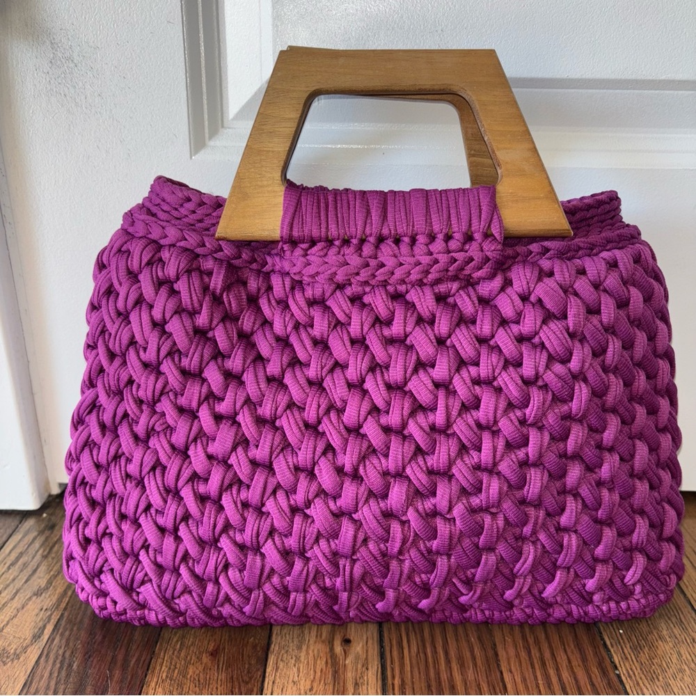 🎉Flurry Fashion Posh Party! 🎉 HANDMADE Handbag Purple with Wooden Handles NEW - Picture 3 of 8